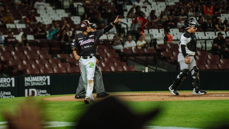 Ramiro Peña volverá a jugar para Tomateros de Culiacán a partir de la temporada 2026-2027 de la LMP.