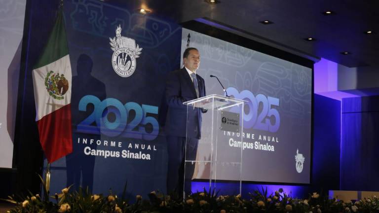 Richard Huett, director del Campus Culiacán del Tecnológico de Monterrey, presentó el informe de labores 2025.