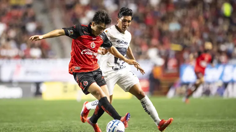 Xolo vence 2-0 a Pumas.