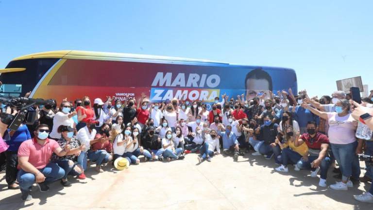 #SinaloaVerifica: Lo que sabemos del camión que usa Mario Zamora en su campaña, ¿sí cuesta 5 mdp?