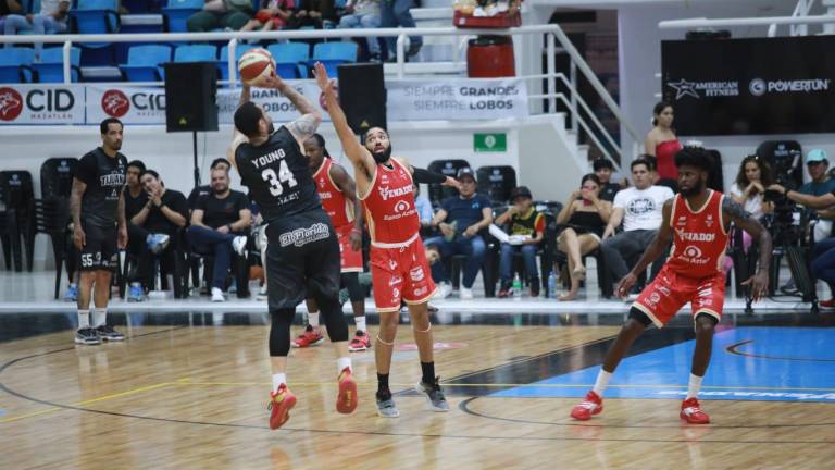 Venados de Mazatlán Basketball pudo controlar los embates finales de Zonkeys.