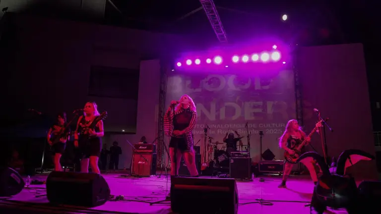 Actúan en Culiacán el grupo femenil de la Ciudad de México, las internacionales Bloody Benders.