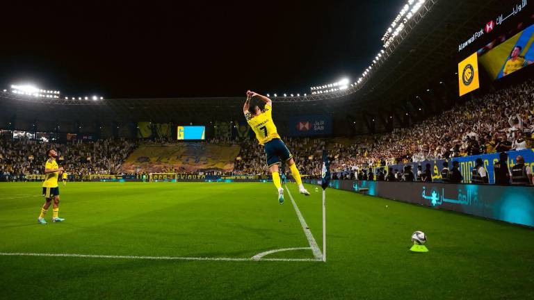 Cristiano Ronaldo llega a 985 goles oficiales.
