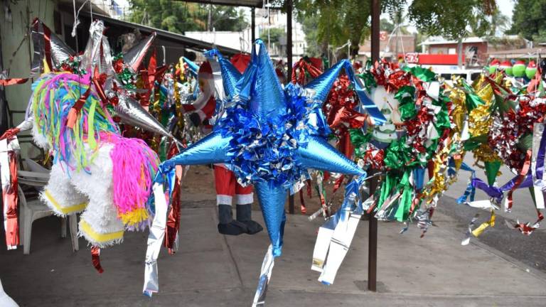 Piñatas doña Luz ha brindado alegría en las festividades de Culiacán