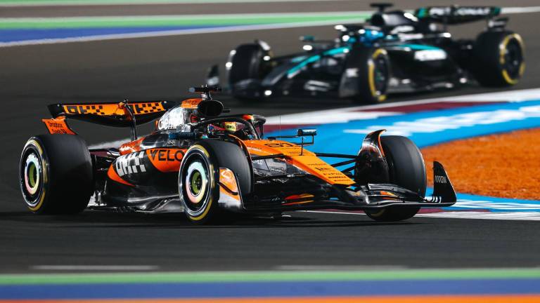 Oscar Piastri gana la carrera Sprint.