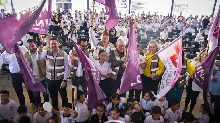 En el Estado la estrategia fue desplegada desde la escuela primaria Eustaquio Buelna, ubicada en Culiacán.