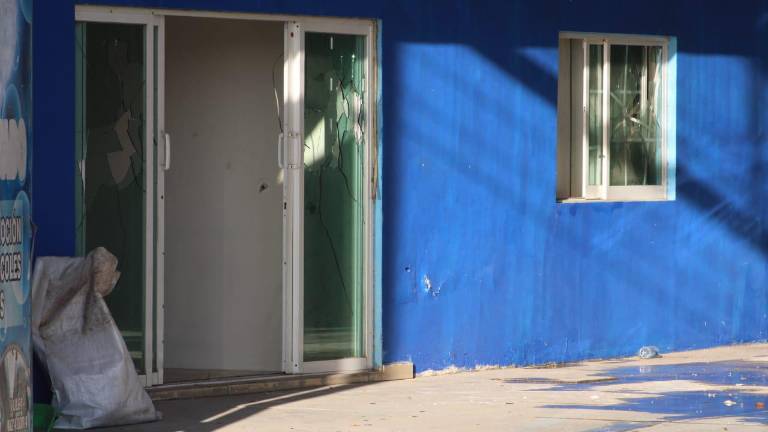 Sujetos armados dispararon este sábado contra un autolavado en Culiacán; no se reportaron personas lesionadas.