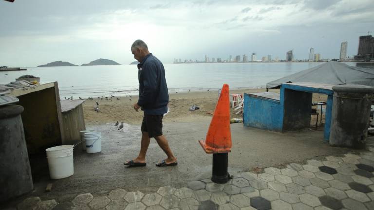 Los pescadores de Playa Norte no rechazan la prevención, pero exigen ser parte de las decisiones que afectan directamente su sustento.