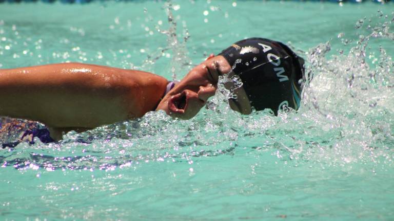 Los tritones de Mazatlán tuvieron destacada participación en la Copa Nestlé celebrada en el Racquet Club Culiacán.