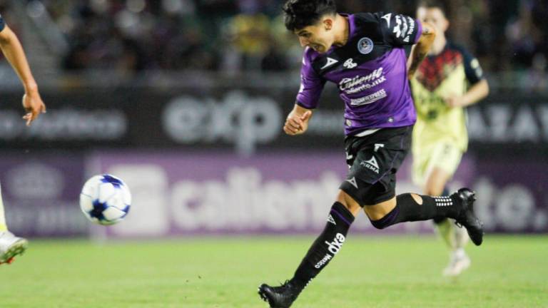 Mazatlán FC busca salir del fondo de la tabla general.