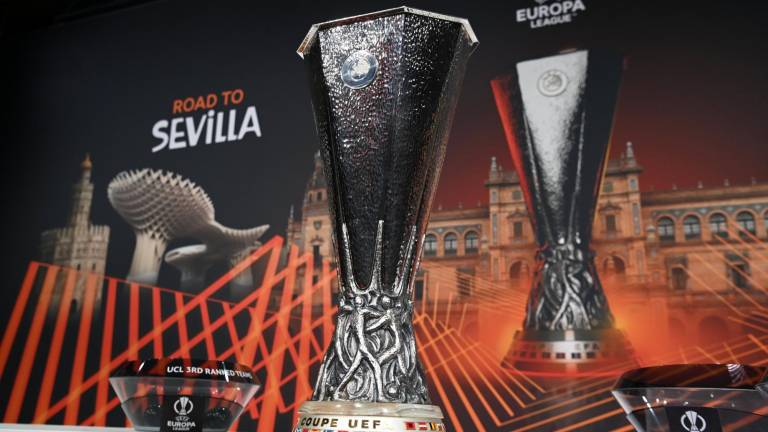 Sorteo de la UEFA Europa League empareja duelo entre Nápoles y Barcelona