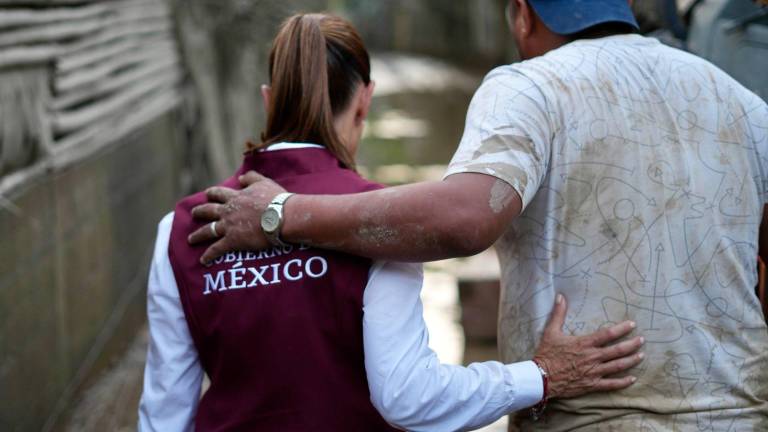 Claudia Sheinbaum regresó a Poza Rica, Veracruz, para realizar recorridos por las zonas afectadas por las lluvias e inundaciones.