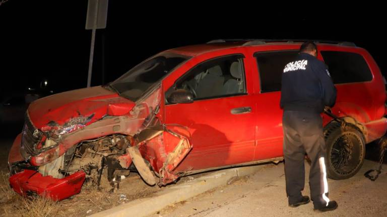 Se registran dos accidentes automovilísticos la noche del domingo en Mazatlán
