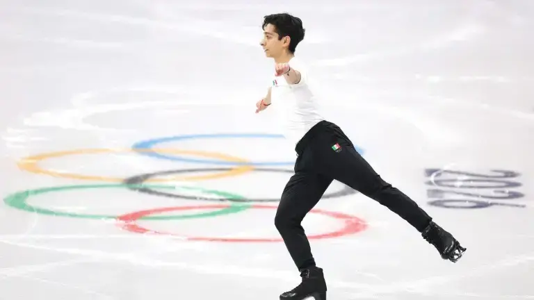 Donovan Carrillo buscará pasar a la final.