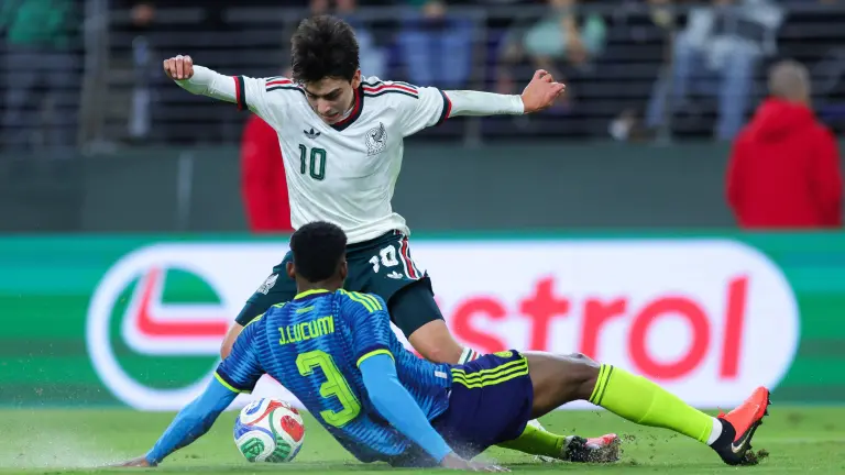 Rafael Márquez elogió el partido de Gilberto Mora ante Colombia.