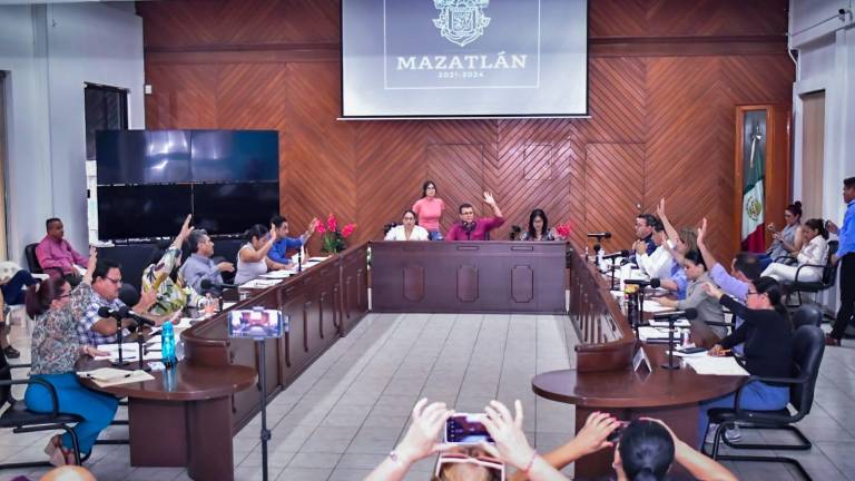 Se pronuncia Cabildo contra la CFE y pide a diputados actuar debido a los apagones en Mazatlán