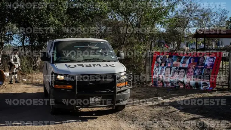 Hace un mes se inició un operativo de las Fuerzas Federales para localizar a mineros privados de la libertad; cinco de ellos fueron localizados en una fosa clandestina.