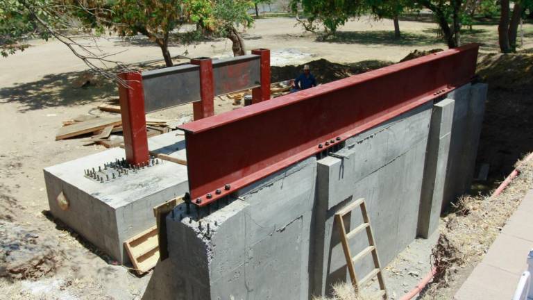 Instalan bases en construcción del tercer puente bimodal de Culiacán