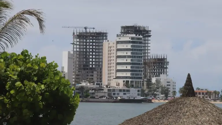 La construcción en el sur de Sinaloa sigue en marcha, pero con cautela, advierte la CMIC.