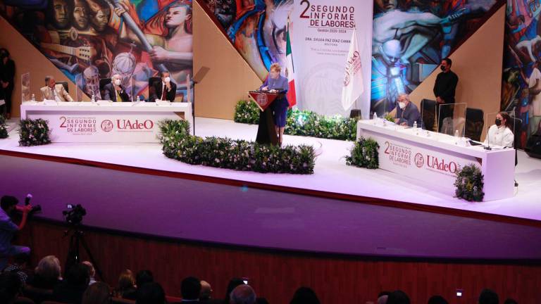 Rectora de la Universidad Autónoma de Occidente, Sylvia Paz Díaz Camacho