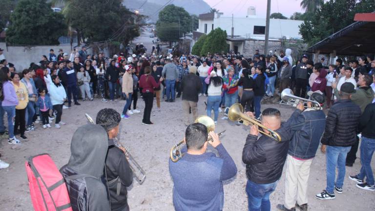 El festival, preparado durante todo el año, busca fortalecer la identidad cultural de Chametla.