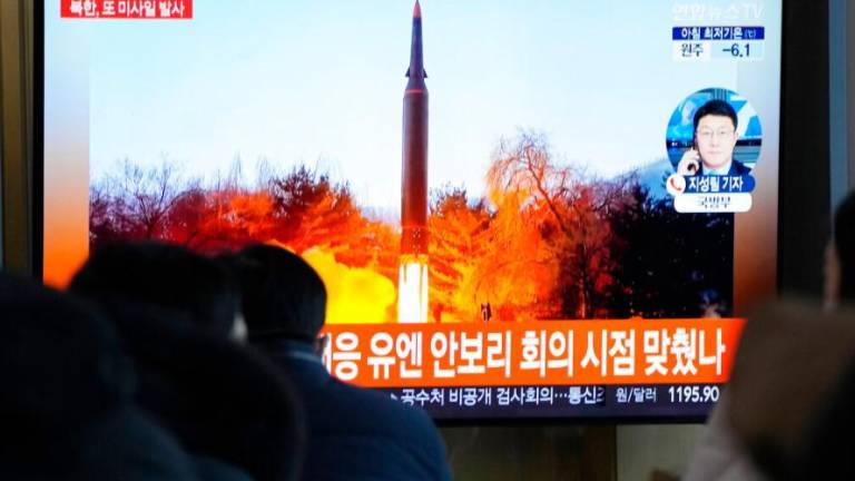 El 5 de enero, Corea del Norte lanzó un misil.