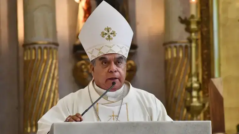 El Obispo Jesús José Herrera Quiñónez convocó a sacerdotes, familias y organizaciones a participar en una movilización pacífica el próximo 13 de septiembre.
