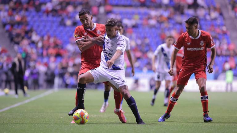 Toluca se impone 3-0.