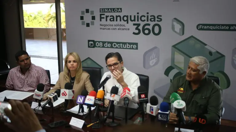 Conferencia para dar a conocer el programa Sinaloa Franquicias 360 de la Secretaría de Economía estatal.