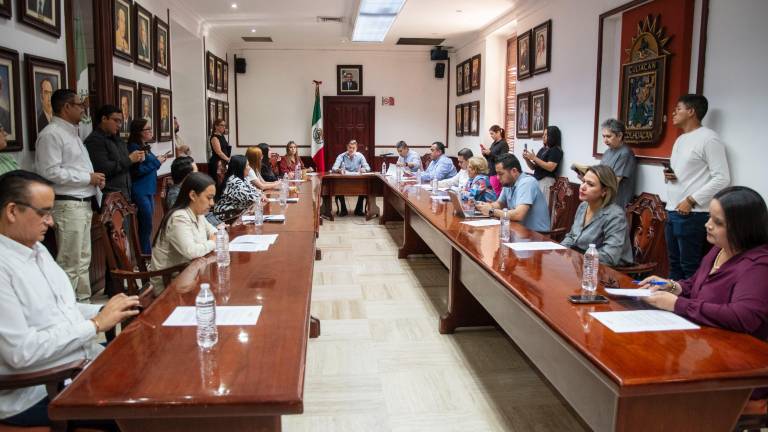 El Cabildo aprobó en sesión la donación de terrenos para la construcción de nuevos planteles de bachillerato y avances significativos para la creación de una Unidad de Bienestar Animal.