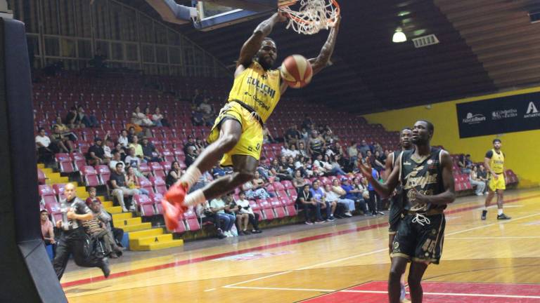 Caballeros de Culiacán logró barridas ante Venados y Frayles.