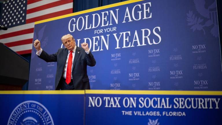 Donald Trump realizó comentarios en tono burlesco en torno a Claudia Sheinbaum durante un evento en Florida.