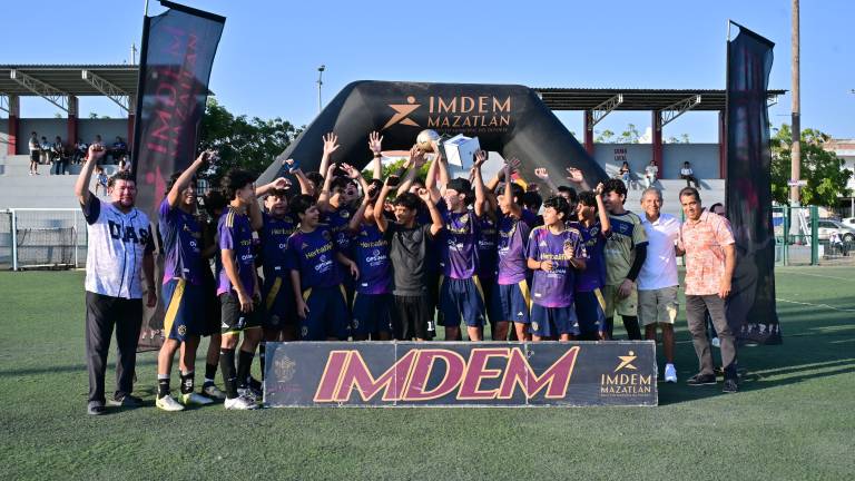 Águilas de la UAS fue más certero y se alzó con el título.