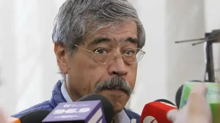 Óscar Loza Ochoa advierte limitaciones estructurales y un panorama social adverso.