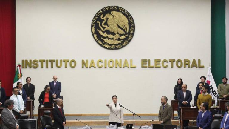 Las diez consejerías del INE designaron por unanimidad a Blanca Yassahara Cruz García como presidenta provisional.