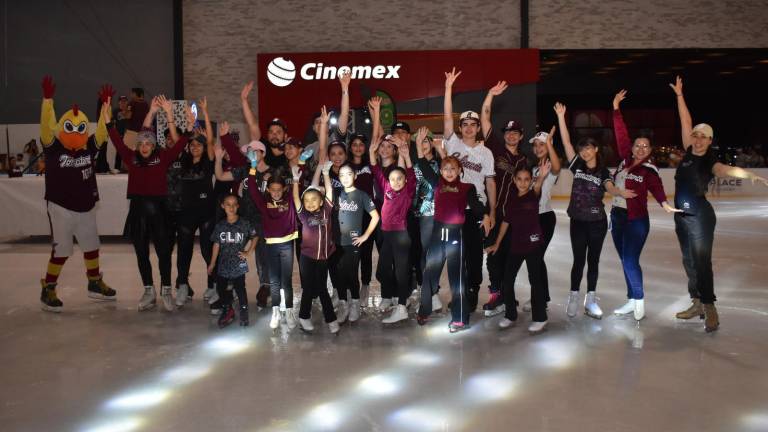 Una innovadora presentación realizó Tomateros de Culiacán.