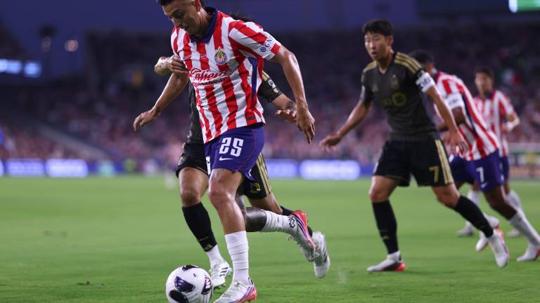 Chivas deja ir el punto extra.