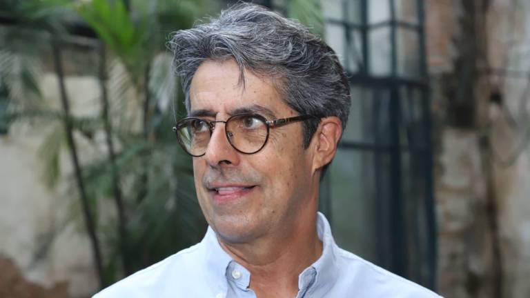 Valeriano Suárez destaca que el Premio Nacional de Periodismo honra a Sinaloa y su compromiso democrático.