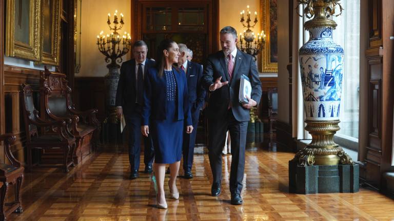 La Presidenta Claudia Sheinbaum Pardo recibió en Palacio Nacional al Representante Comercial de Estados Unidos Jamieson Greer.