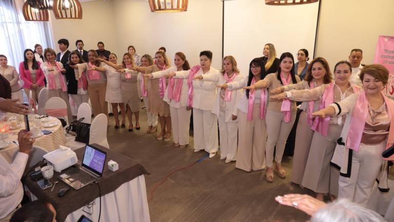 La Asociación de Empresarias Ejecutivas de Sinaloa renueva su mesa directiva.