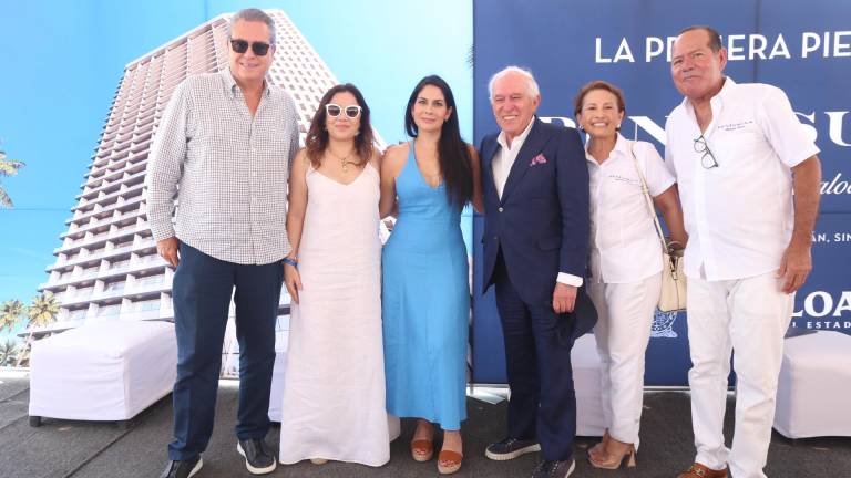 Armando Cantú, Carolina Adame, Claudia Elizalde, Jorge Bedran, Ana Sáenz y Henry Zapata.