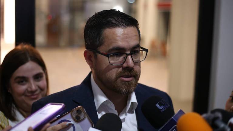 El secretario de Salud, Cuitláhuac González Galindo, confirmó el quinto caso de golpe de calor en Sinaloa.