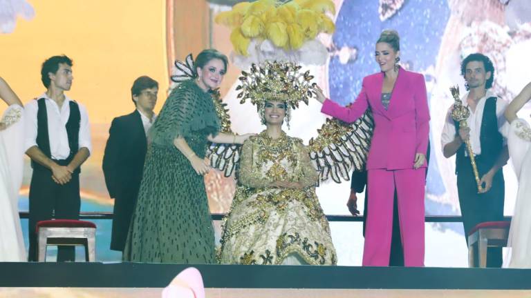 Anahí I fue coronada como Reina del Carnaval Internacional de Mazatlán 2026 “Arriba la Tambora”.