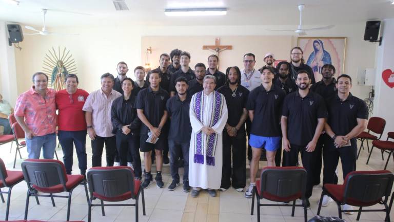 Venados de Mazatlán Basketball arrancan temporada con misa de Acción de Gracias.