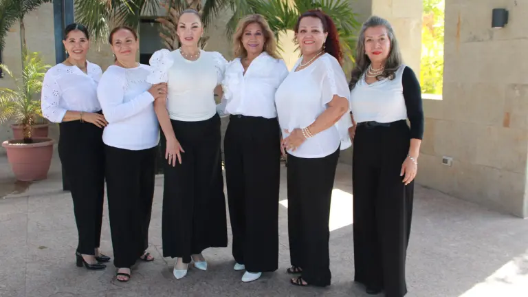Celebra Anspac Culiacán una generación más de mujeres con deseos de superación