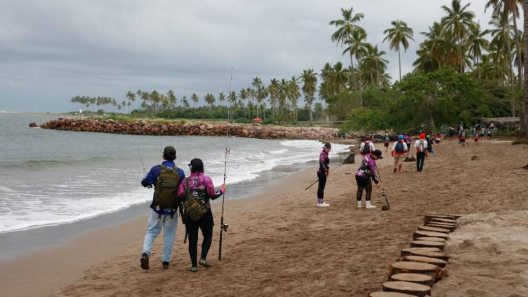 El torneo de pesca reunió a más de 190 competidores.