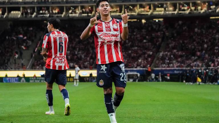 Chivas retomó el camino ganador, luego de superar al Necaxa.