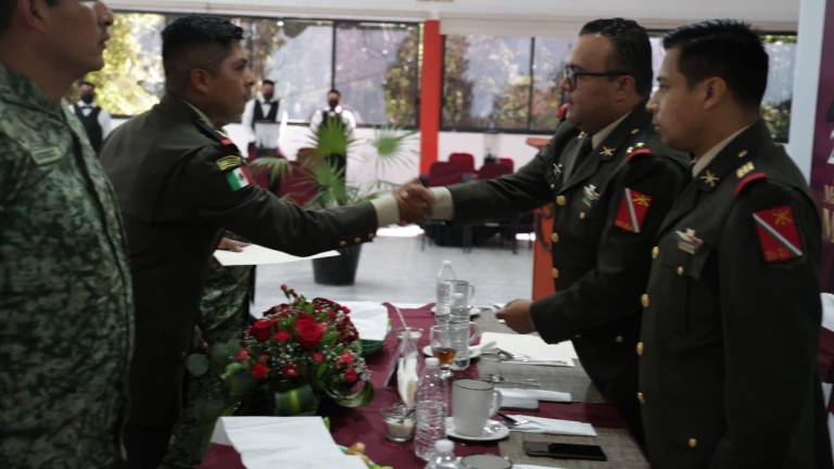 Celebración en las instalaciones militares de Culiacán del Día de la Infantería.
