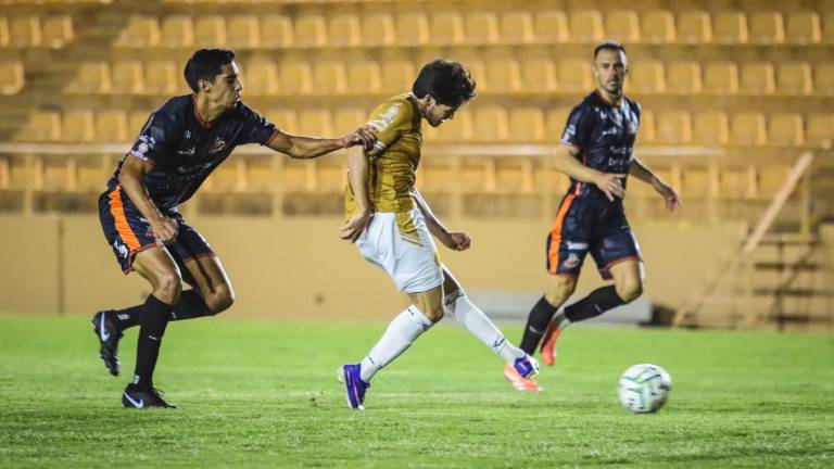 Dorados se presenta en Mazatlán con la mira puesta en mantener el paso ganador.