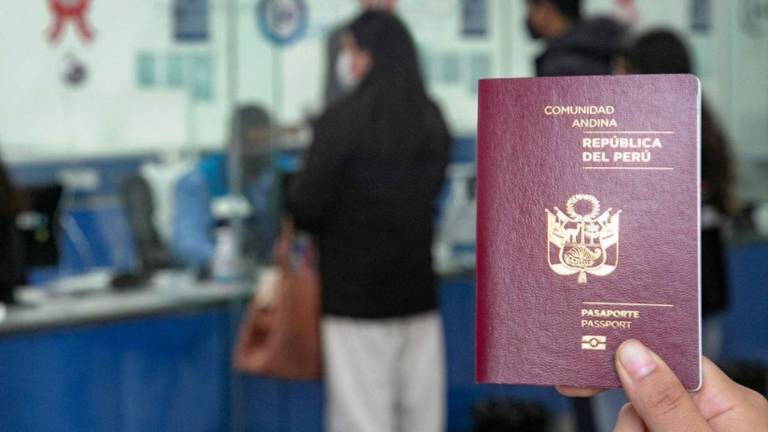Gobierno de México aplaza hasta mayo de 2024, requisito temporal de visas para peruanos